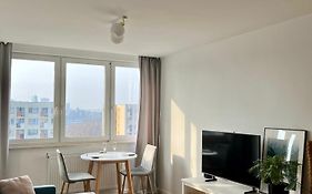 Stara Praga City River View